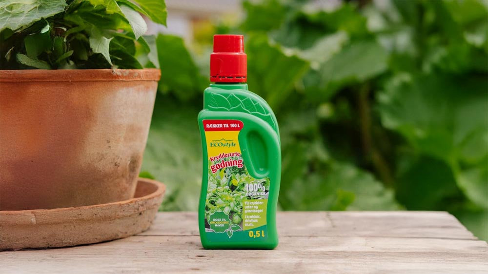 Dünger für Kräuter - Blomea.de